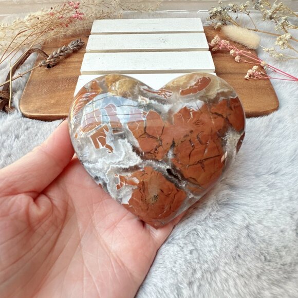 Gorgeous Brecciated Jasper with Quartz Heart - Picture 1 of 7